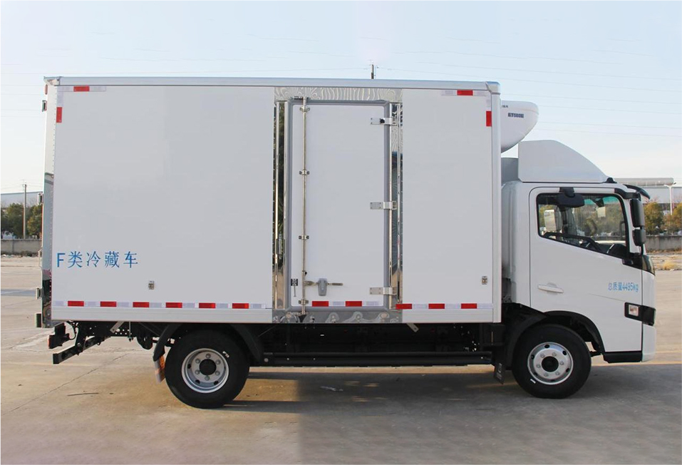 Refrigerated Transport Truck
